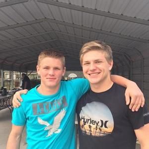 Meet your Posher, Hayden